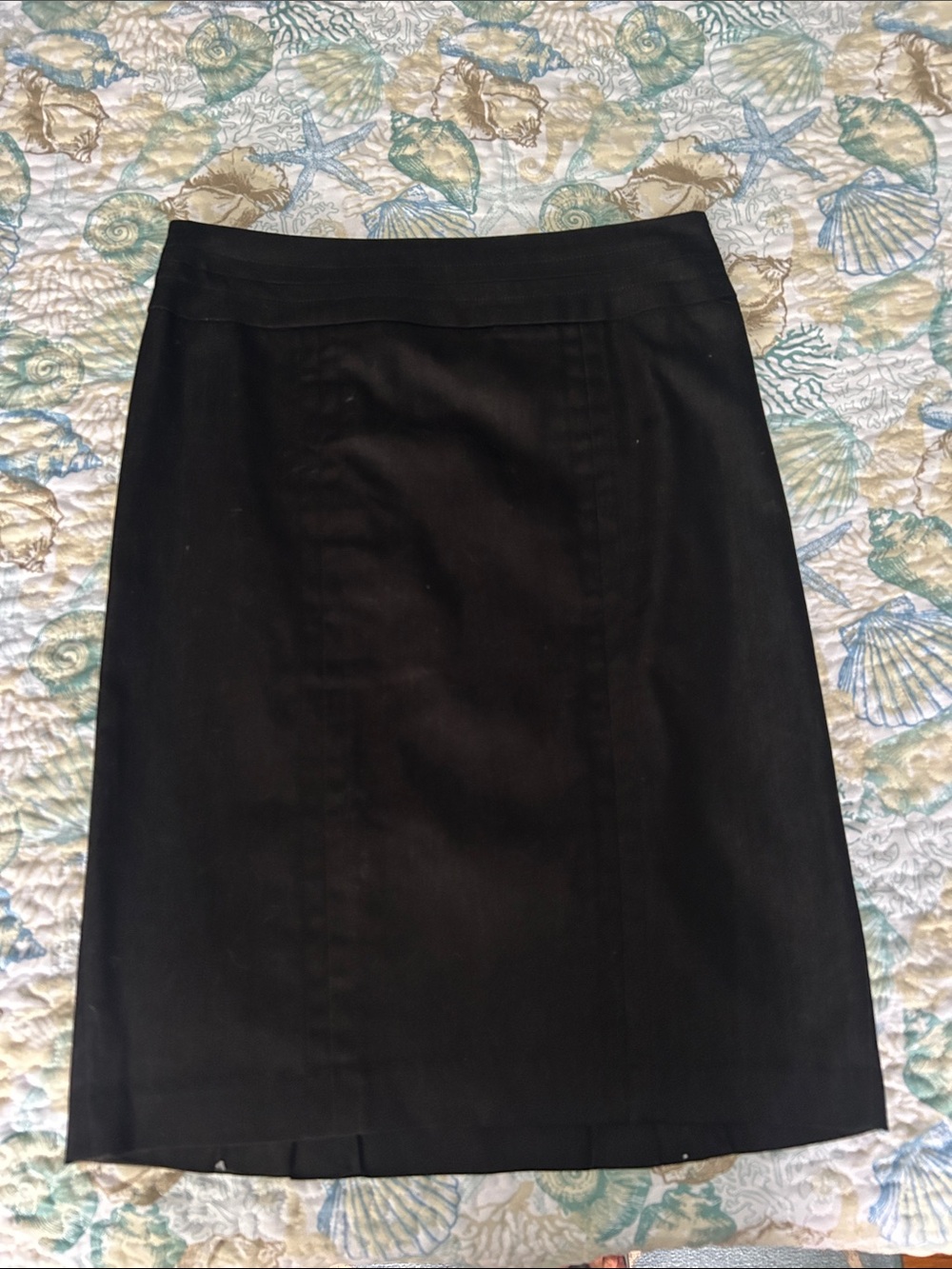 Kenra Elegant Black Pencil Skirt — Women's Tailored Workwear